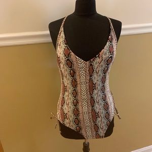 Kona Sol One Piece Swimsuit Size M